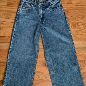 Abercrombie & Fitch The Crop Wide Leg Jeans - size 26